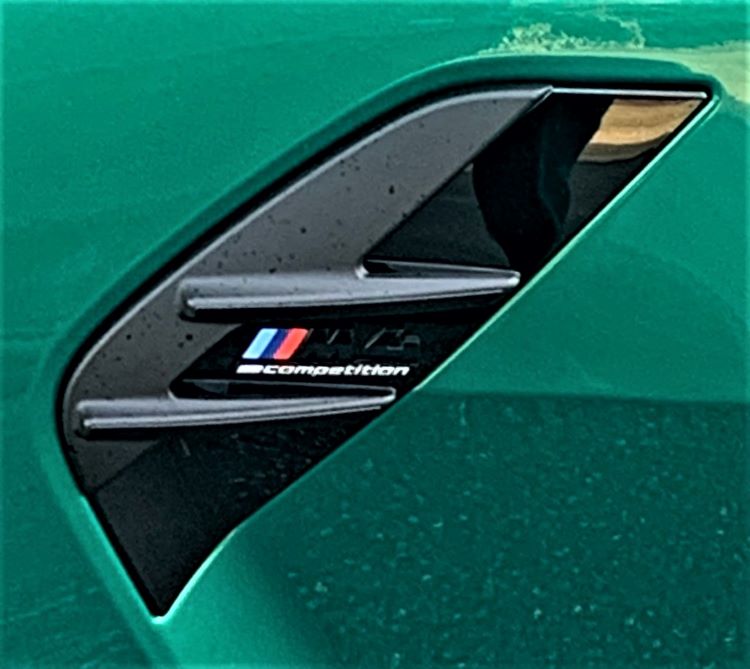 2022 BMW M4 Competition side vent