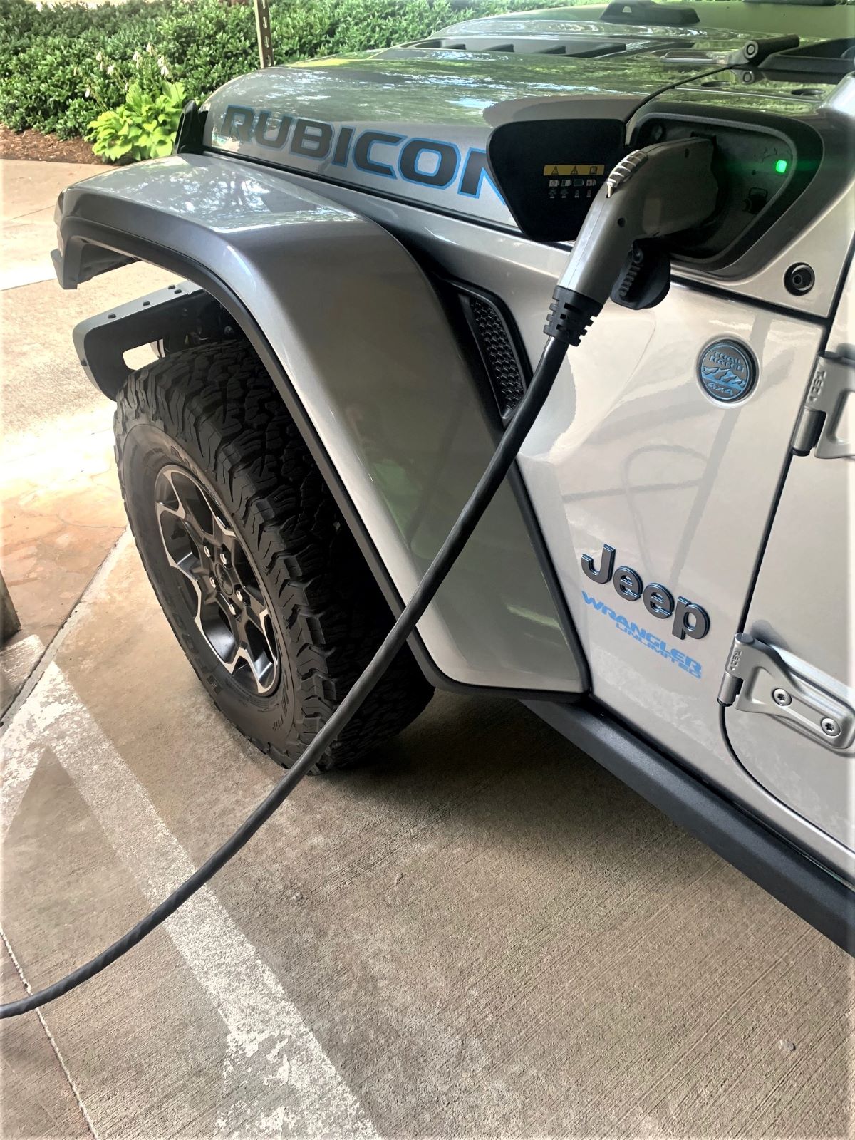 Jeep Wrangler Unlimited Rubicon 4xe plugged in