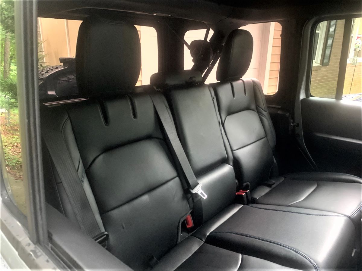 Jeep Wrangler Unlimited Rubicon 4xe rear seats