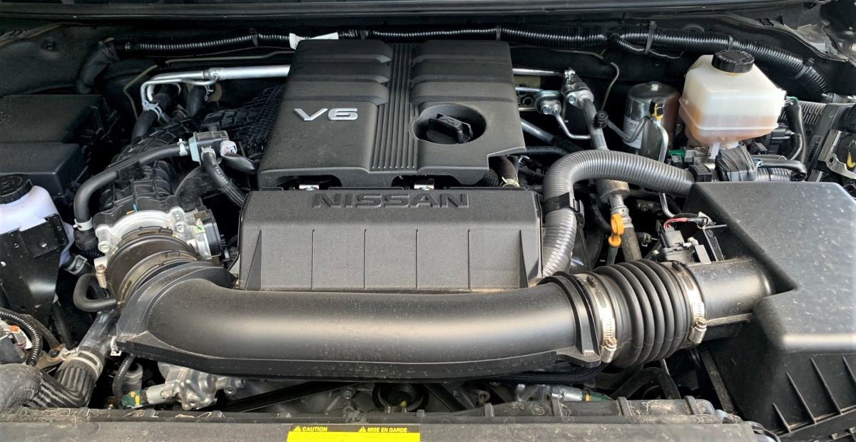 2022 Nissan Frontier V6 engine