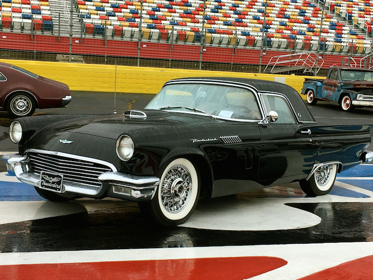 Ford Thunderbird