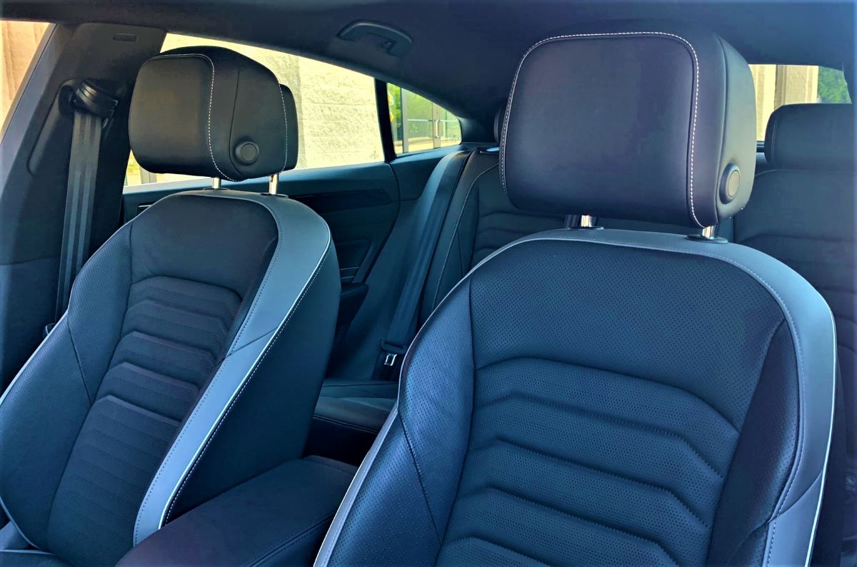 Volkswagen Arteon front seats