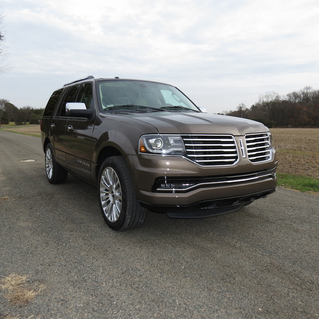 Luxury Refreshed: 2015 Lincoln Navigator — Auto Trends Magazine 2015 Lincoln Navigator 3.5 Ecoboost Towing Capacity