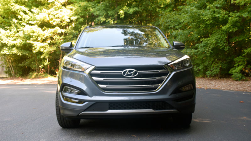 2016 Hyundai Tucson Limited front