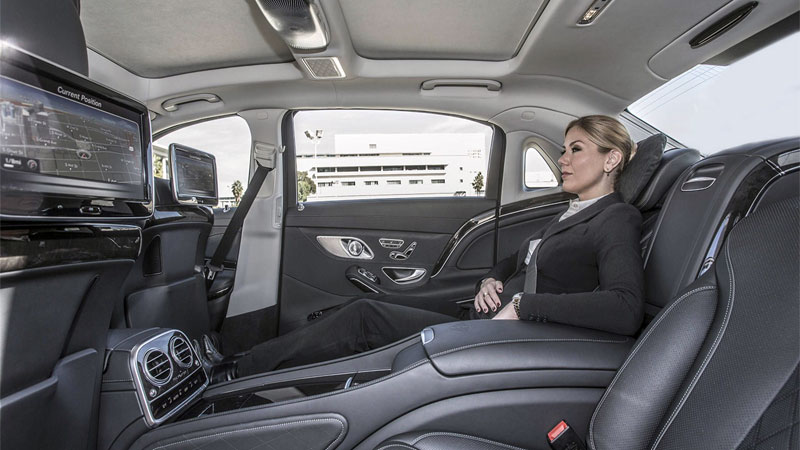 2016 Maybach S600 interior