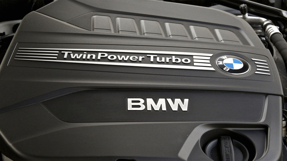 2017 BMW 2 Series twin turbo engine