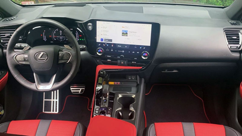 2023 Lexus NX interior
