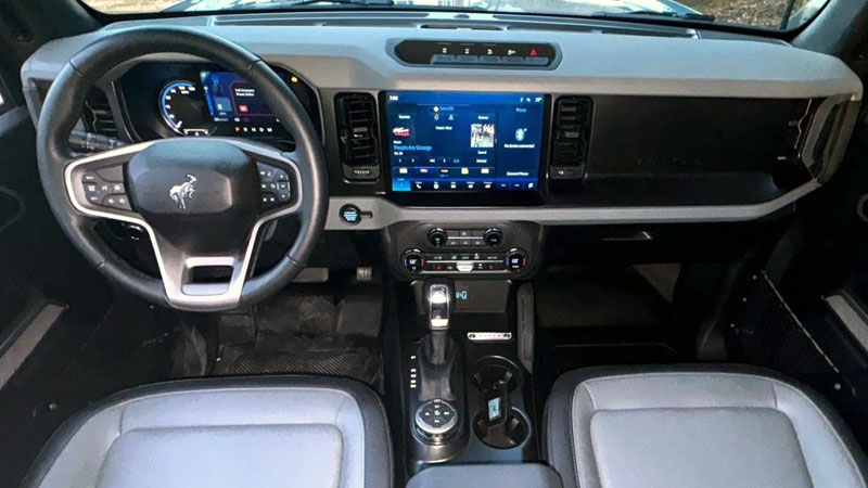 2024 Ford Bronco interior
