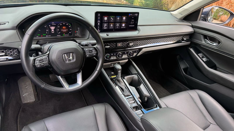 2024 Honda Accord interior