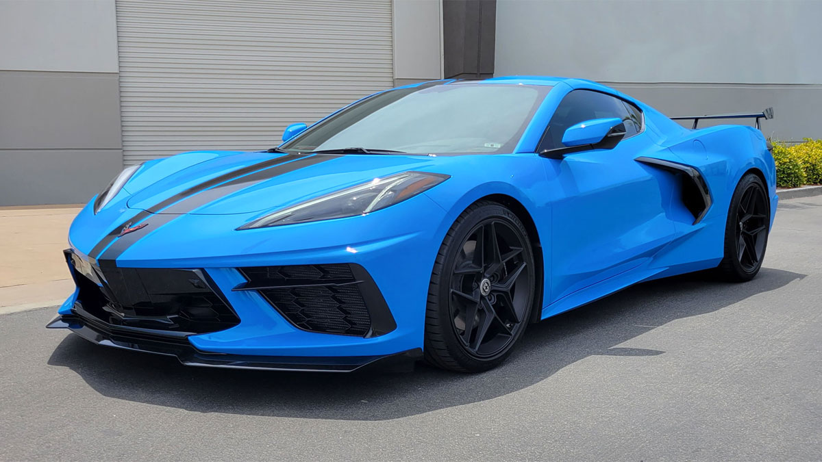 C8 Corvette blue