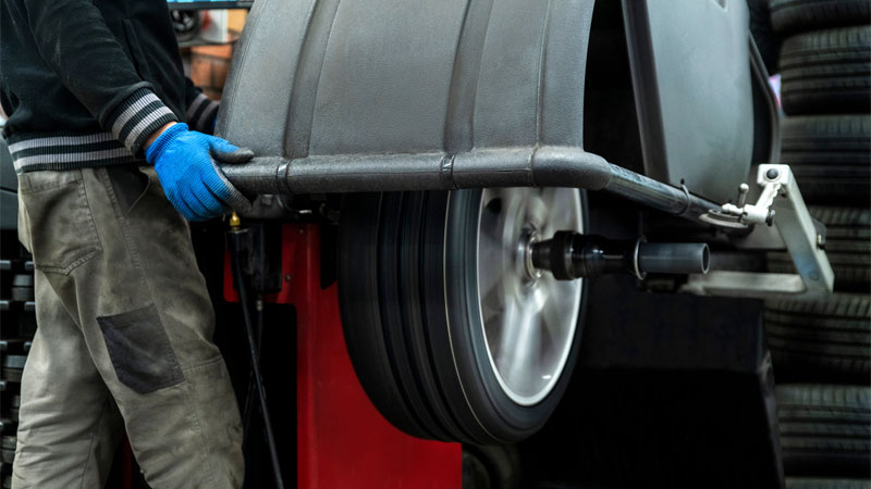 balancing a tire